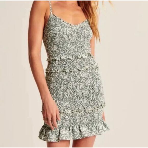 Abercrombie & Fitch Dresses & Skirts - Abercrombie & Fitch Sage Green Floral Ruched Fitted Mini Dress- Size XS